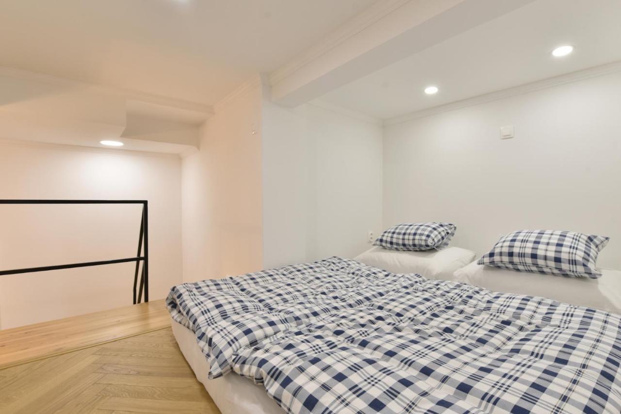Apartman S Balkonom Trenčín Εξωτερικό φωτογραφία