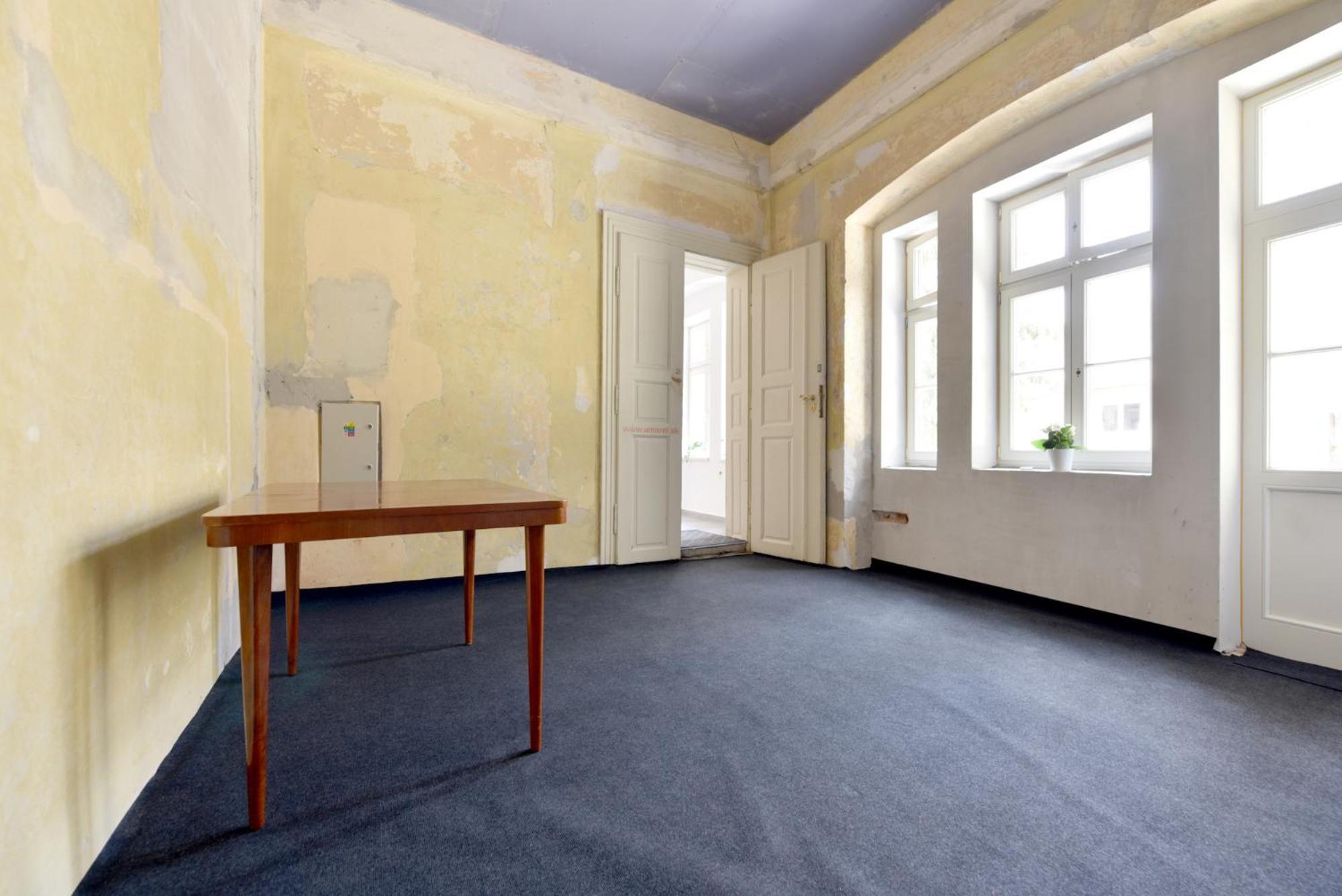 Apartman S Balkonom Trenčín Εξωτερικό φωτογραφία